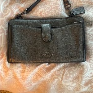 Coach crossbody purse with wallet
